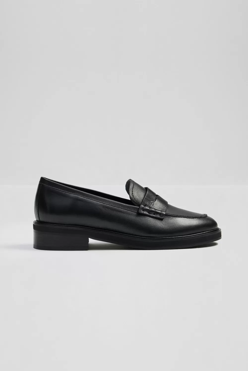 Malina Leona loafers Black Shop